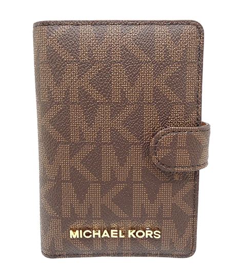 michael kors pasjes houder|Michael Kors Leather Jet Set Travel Passport Holder Wallet Case .